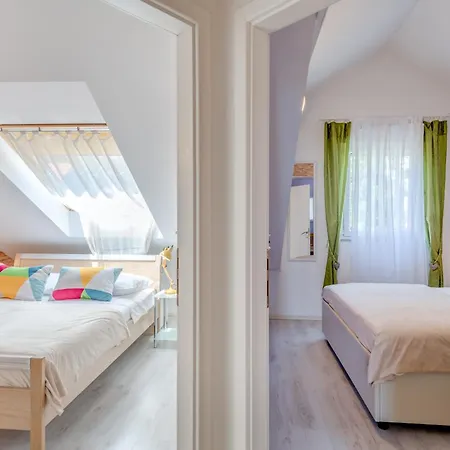 Sea View Mouth Cetina شقة